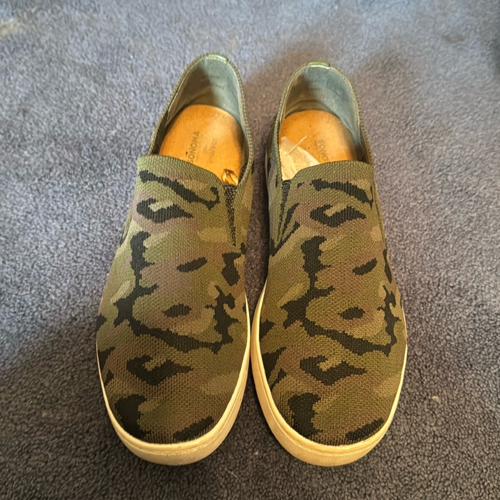 Worn a couple of times. EUC